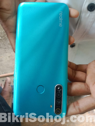 Realme 5i